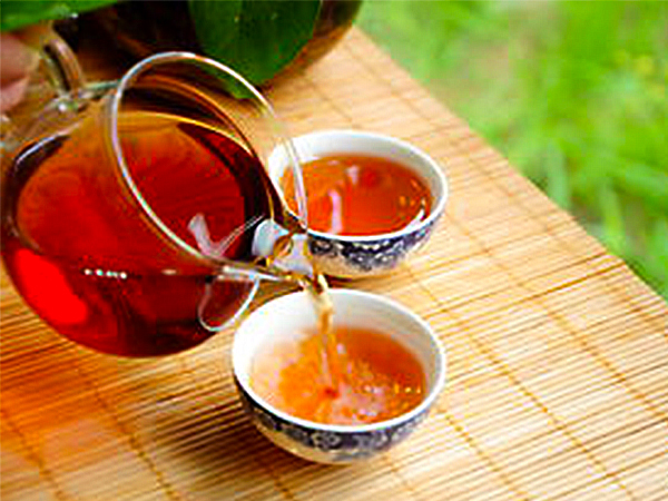 绿茶与红茶的功效是什么